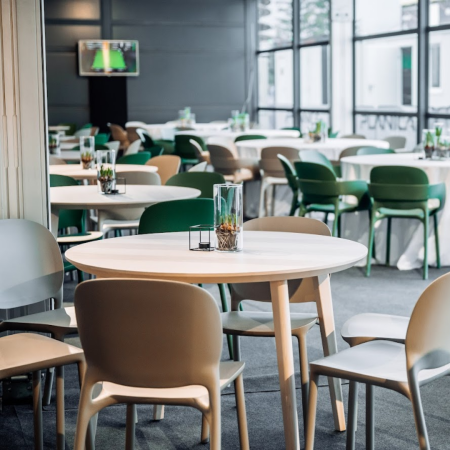 Round Table - Still, natural