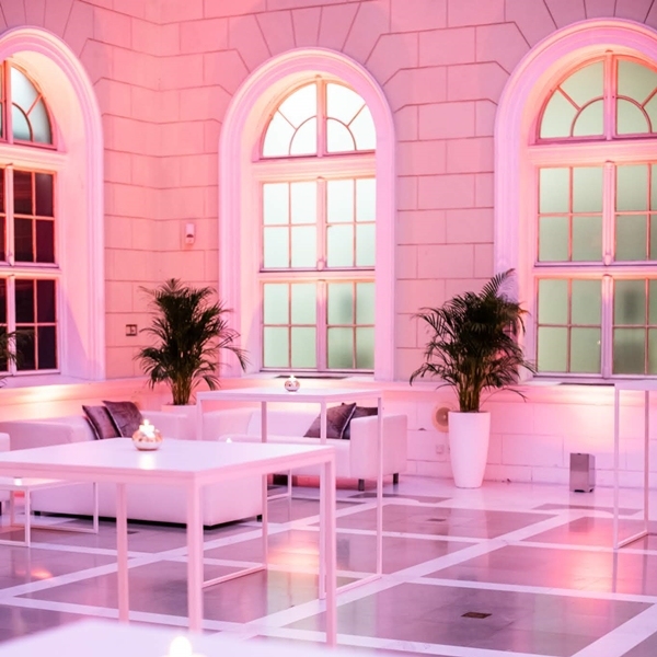 Lighting for up to 50 pax