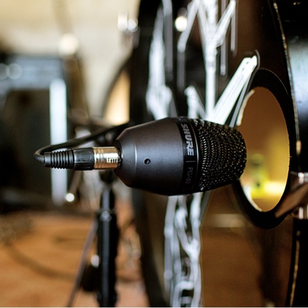 Cardioid Dynamic Kick Drum Microphone Shure PGA52
